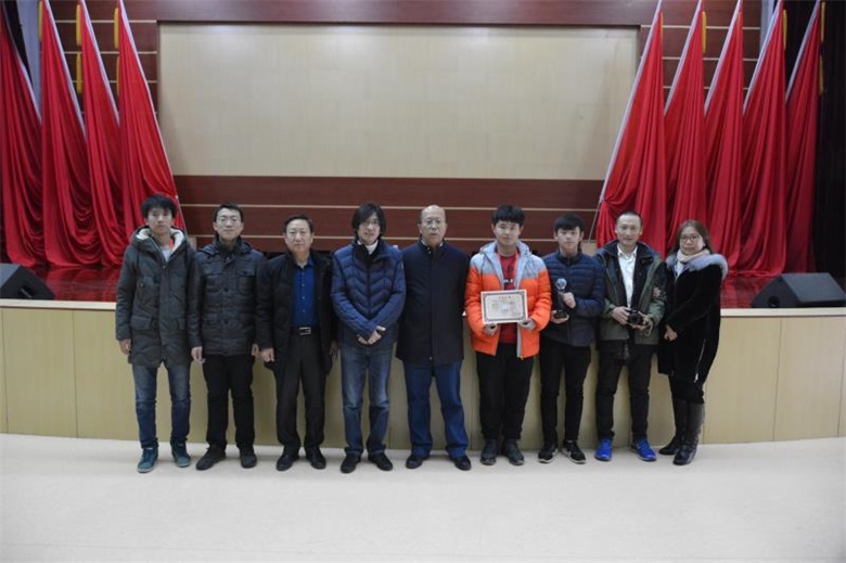 1513567705363747.jpg 1513567705363747.jpg